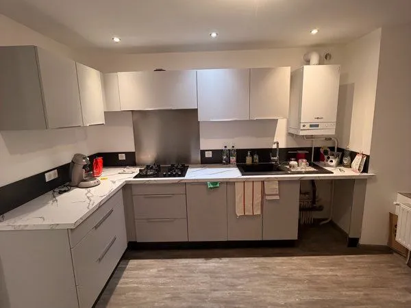 Appartement T2 bis - 58 m² - Centre-ville d'Yssingeaux