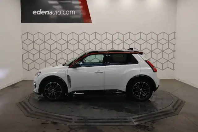 Renault 5 renault  e-tech electrique 10 ch autonomie confort — photo 2