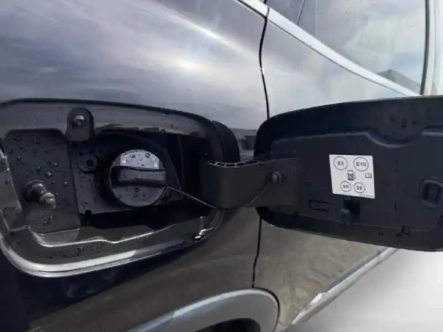 Renault Arkana 1.3 tce mild hybrid 140ch techno edc -22 — photo 10