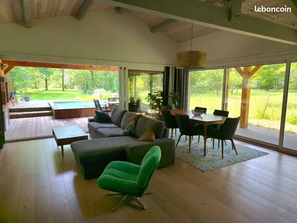 Chambre meublée dans grande maison campagne