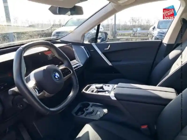 Bmw Ix xdrive50 523ch — photo 15