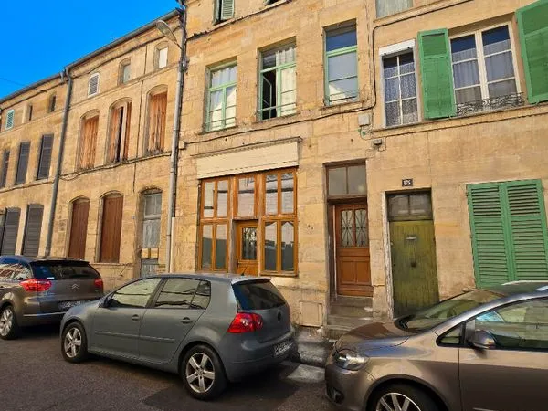 Immeuble de rapport 6 pièces 140 m²