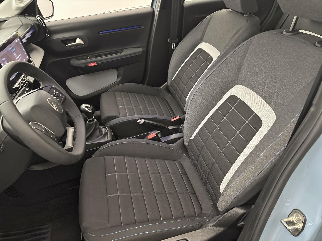 Citroën C3 turbo 100 ch manuelle plus — photo 10