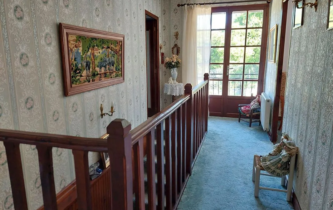 Photo 7