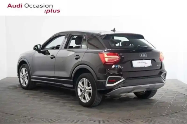 Audi Q2 30 tdi 116 s tronic 7 design — photo 9