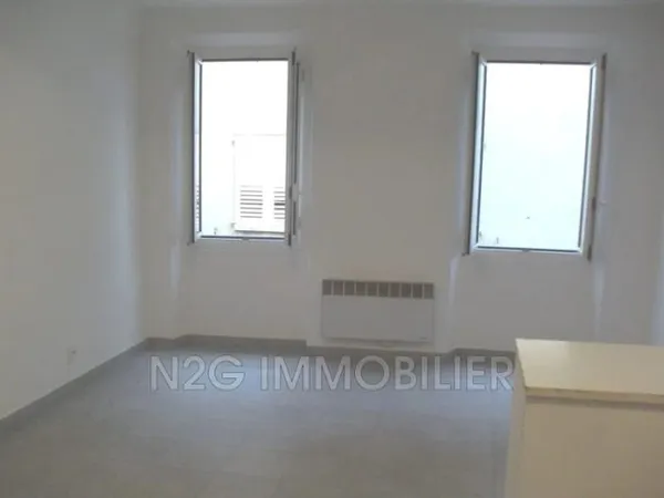 Studio 1 pièce 19 m²
