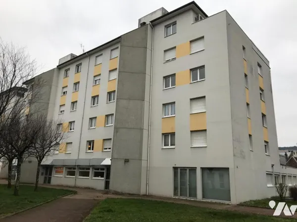 Local d'activités 206 m²