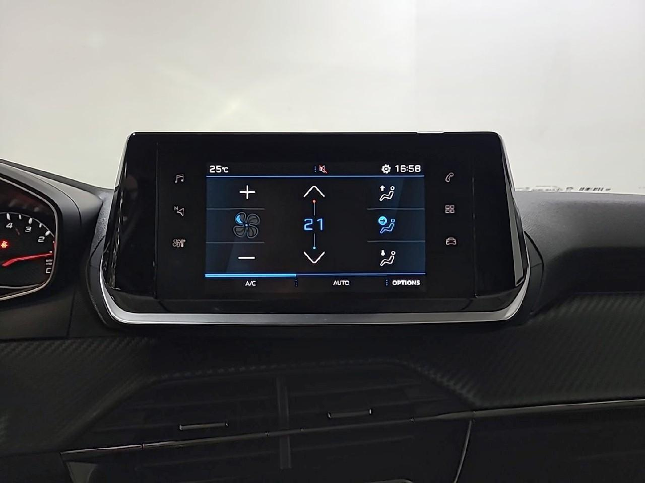Peugeot 2008 puretech 100 s&s bvm6 style — photo 18