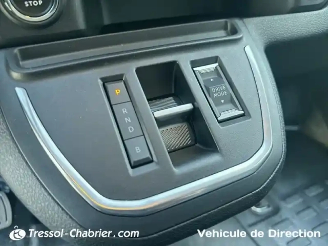 Peugeot Expert fgn tole m electrique 75kwh 136ch — photo 11