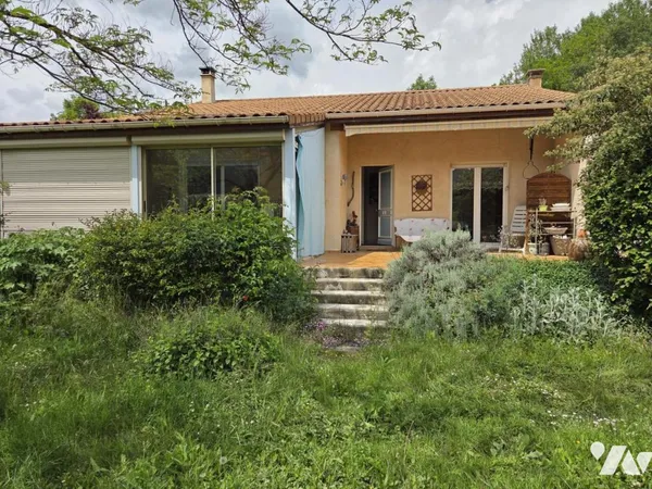 Maison 1 pièce 112 m²