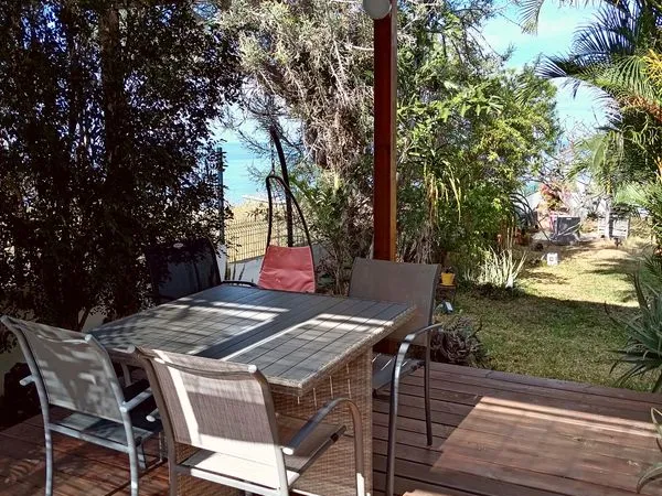 A Vendre Villa 130 m2 sur St LEU quartier pointe des Châteaux