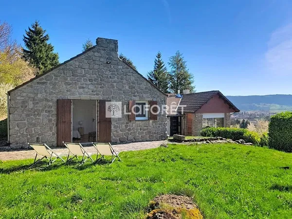 Maison familiale d'exception / 262 m² / Proche lac de Naussac & golf
