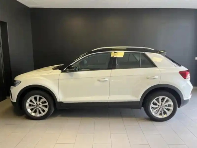 Volkswagen T-Roc 1.5 tsi evo 150ch style dsg7 — photo 10