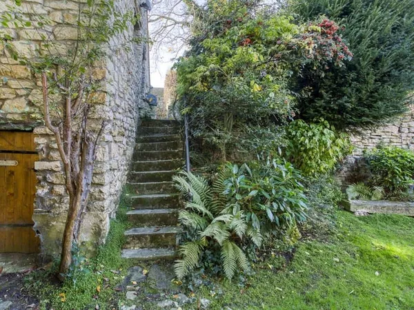 Maison 7 pièces 180 m²