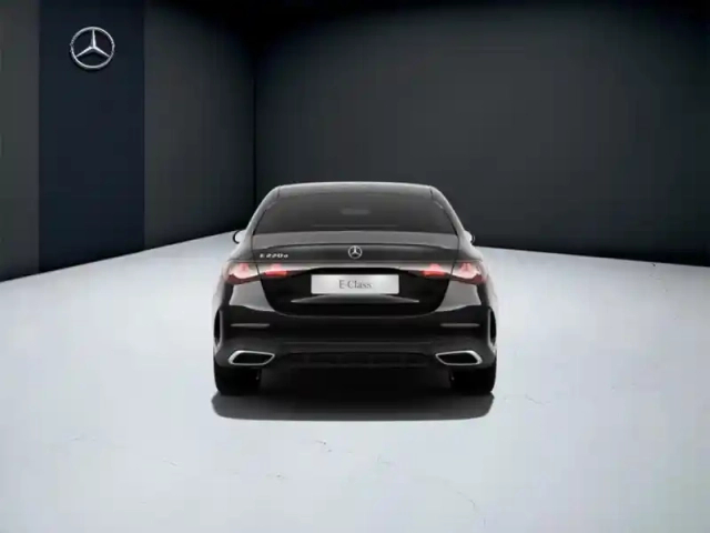 Mercedes Classe E 220 d amg line berlin — photo 4