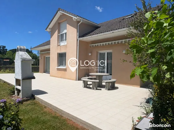 Maison 6 pièces 143 m²