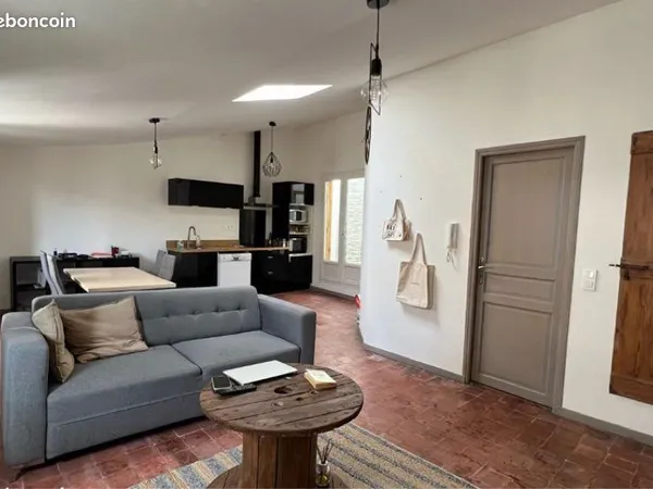 Location meublée appart 3 pièces 65m2