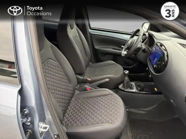 Toyota Aygo X 1.0 vvt-i 72ch collection my24 — photo 6