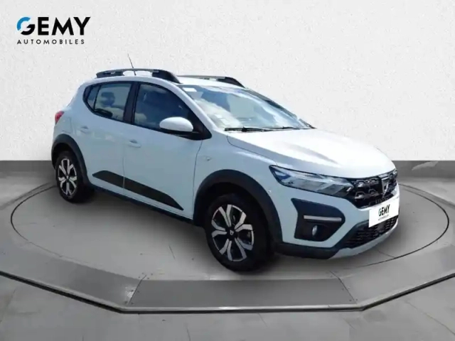 Dacia Sandero tce 90 cvt — photo 3