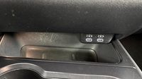 Lexus Ux 250h F SPORT Design 2WD — photo 22