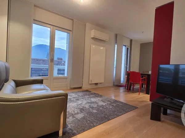 Appartement 2 pièces 57 m²