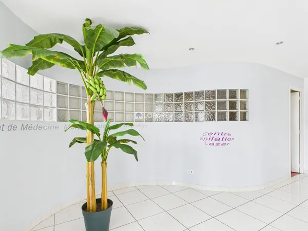 Local commercial 105 m²