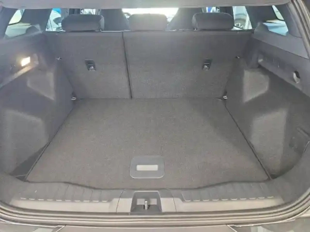 Ford Explorer 286ch extended range 79kwh select rwd — photo 10