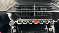 Peugeot 2008 1.2 PureTech 100ch S&S Allure — photo 19