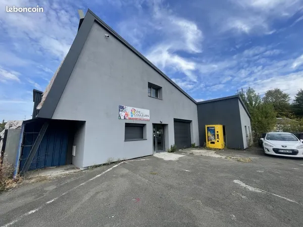 Local 380 m² Audincourt
