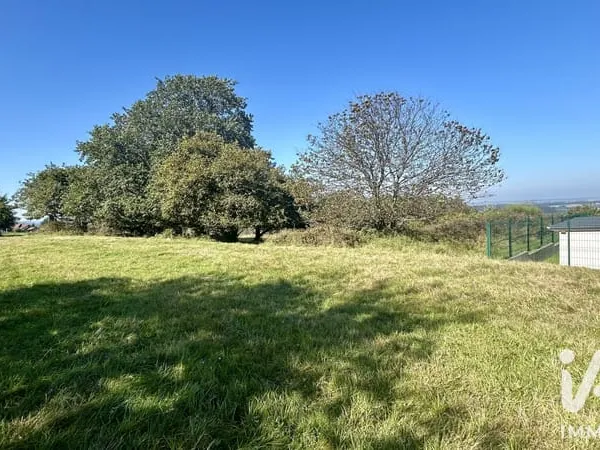 Terrain 1762 m²