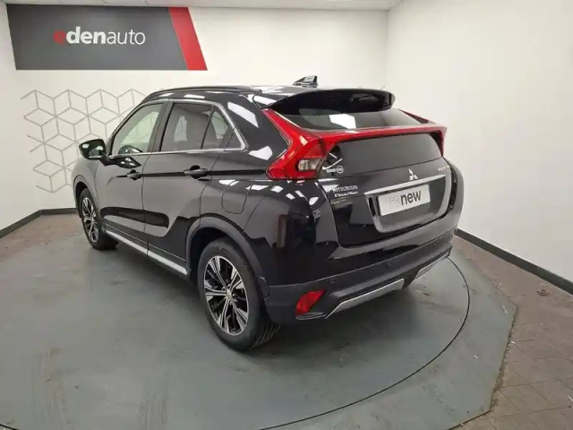 Mitsubishi Eclipse cross 1.5 mivec 163 bvm6 2wd — photo 3
