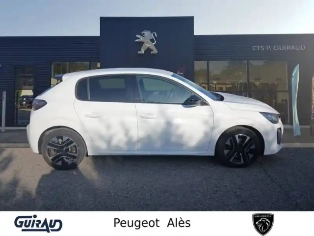 Peugeot 208 puretech 100 s&amp;s bvm6 — photo 5