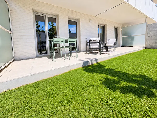 REZ DE JARDIN