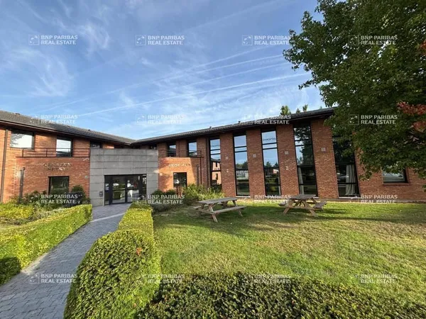 Bureaux 350 m²