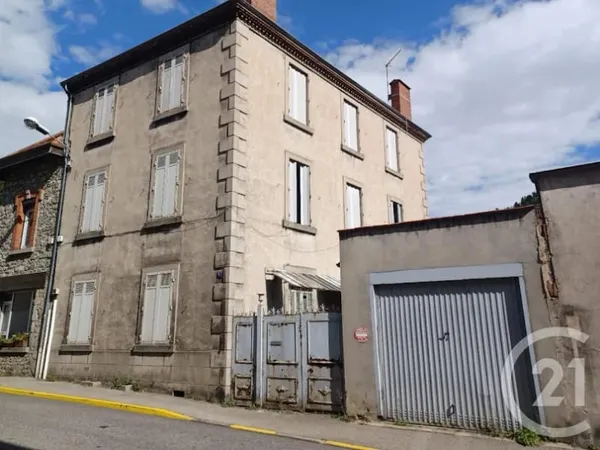 Maison 10 pièces 220 m²
