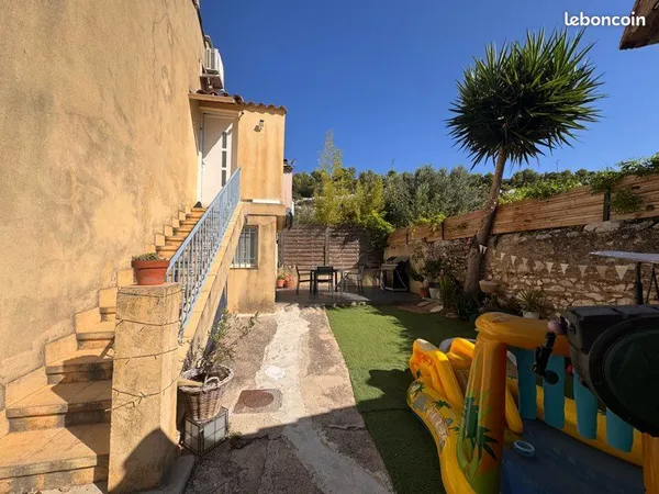 Maison de charme - 53 m² - 1 chambre - extérieur de 80 m²