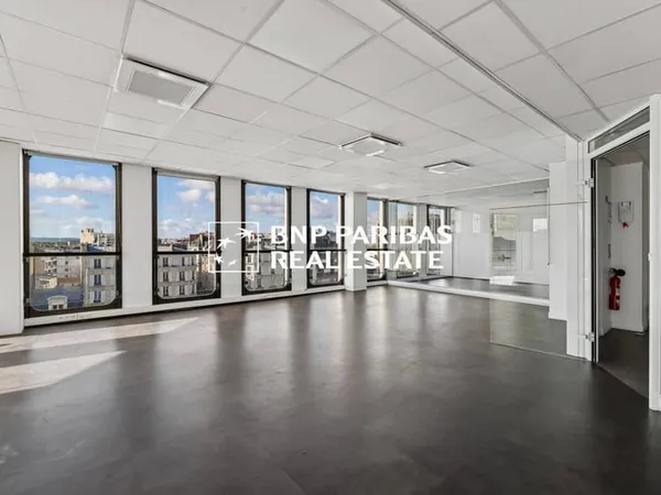 Bureaux 360 m²