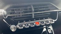 Peugeot 2008 1.2 PureTech 130ch S&S GT — photo 15