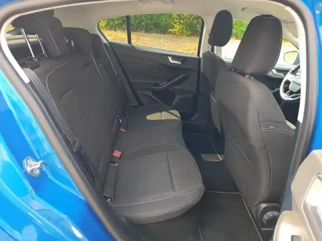 Ford Focus 1.5 ecoblue 115ch titanium x business bva8 — photo 12