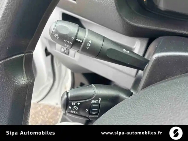 Fiat Scudo fourgon 1.5 multijet 120 compact — photo 26