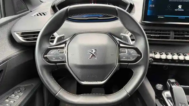 Peugeot 3008 puretech 130ch s&amp;s eat8 — photo 12