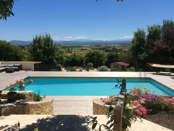 Bien exceptionnel : Villa + gîte de charme