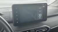 Dacia Sandero 1.0 TCe 90ch Expression CVT — photo 13