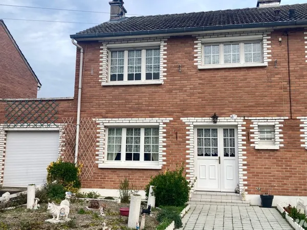 Maison 7 pièces 93 m²