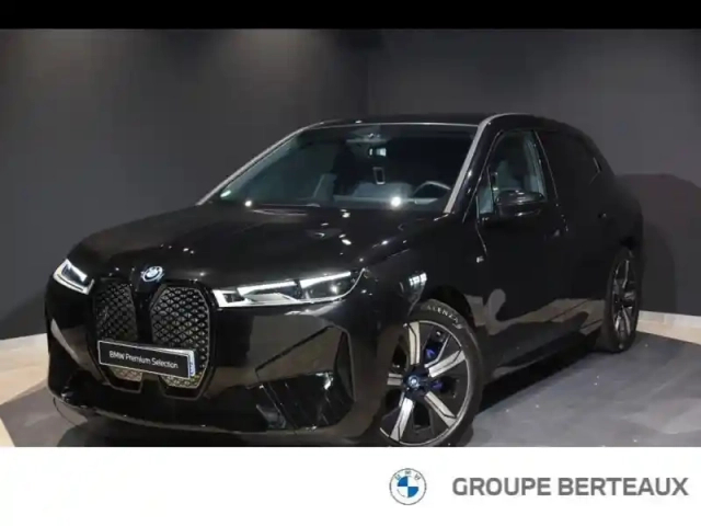 Bmw Ix m60 619ch — photo 1