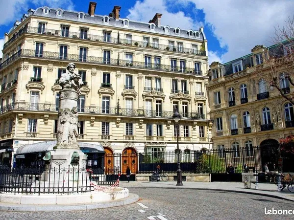 Bureaux 240 m²