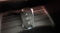 Peugeot 208 1.2 PureTech 100ch S&S Style — photo 16