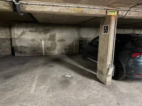 Parking 9 m²