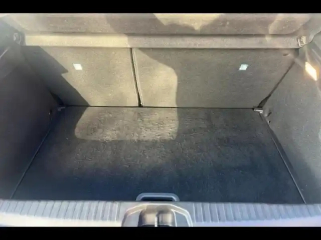Renault Clio 1.0 tce 90ch equilibre — photo 12
