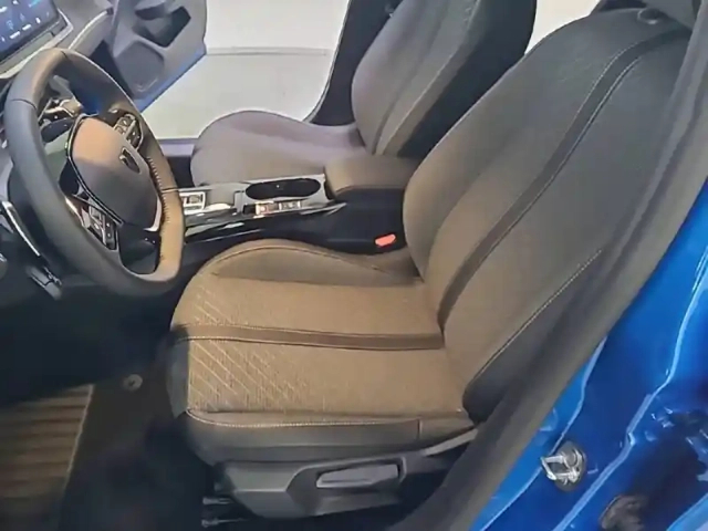 Peugeot 208 hybrid 100 e-dcs6 — photo 51